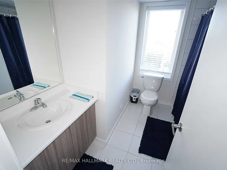 400 Alex Gardner Cir #78 — Photo 9