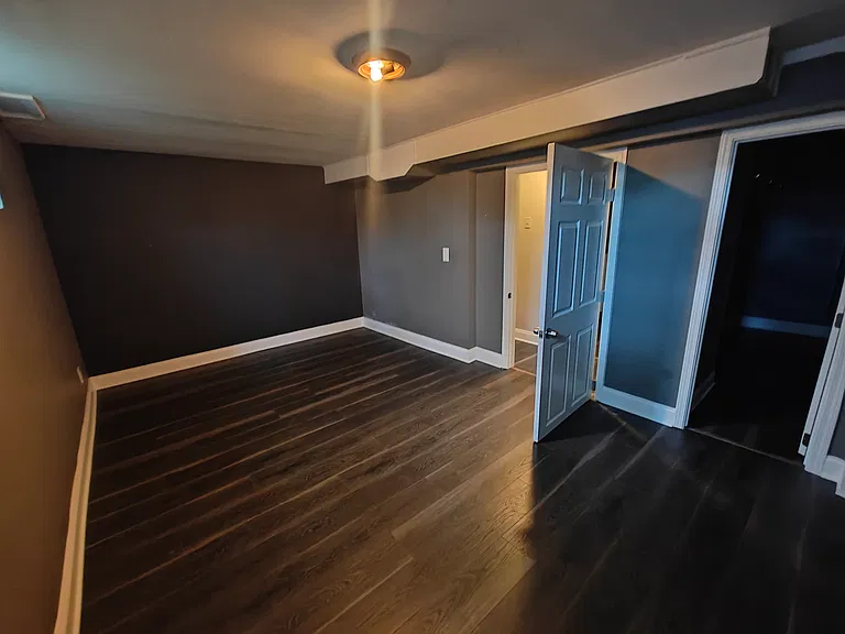 2534 Ivanhoe Dr — Photo 18