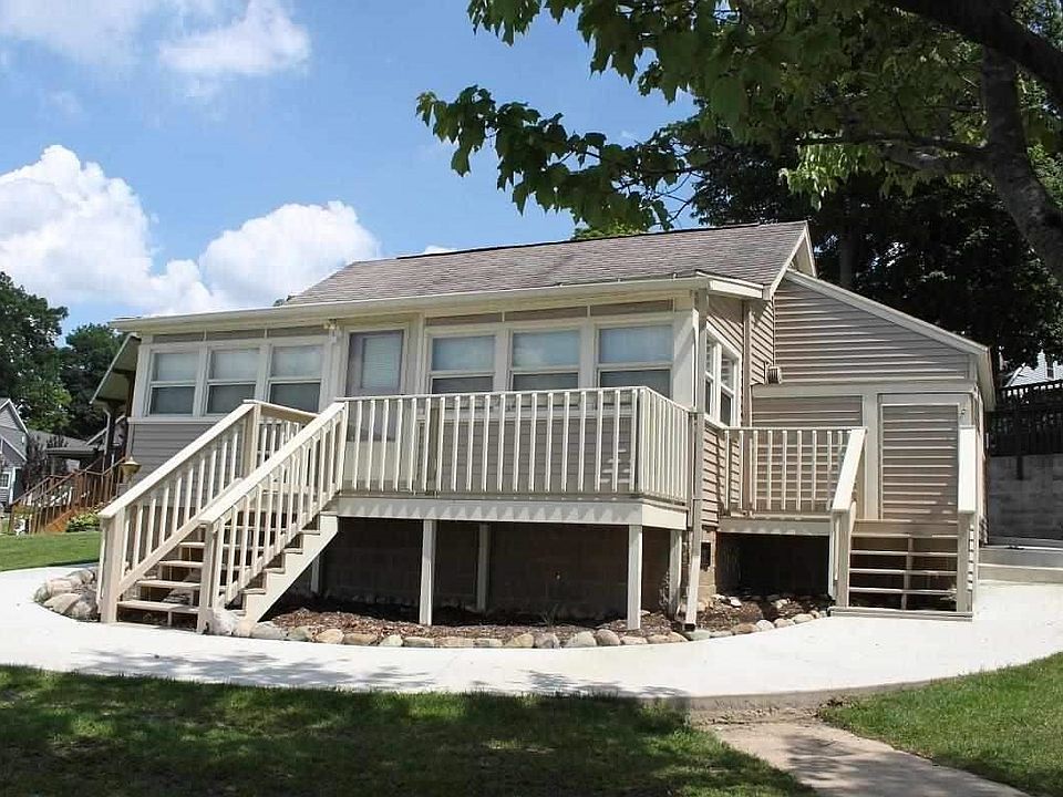 1st image of 1716 Tennis Ct