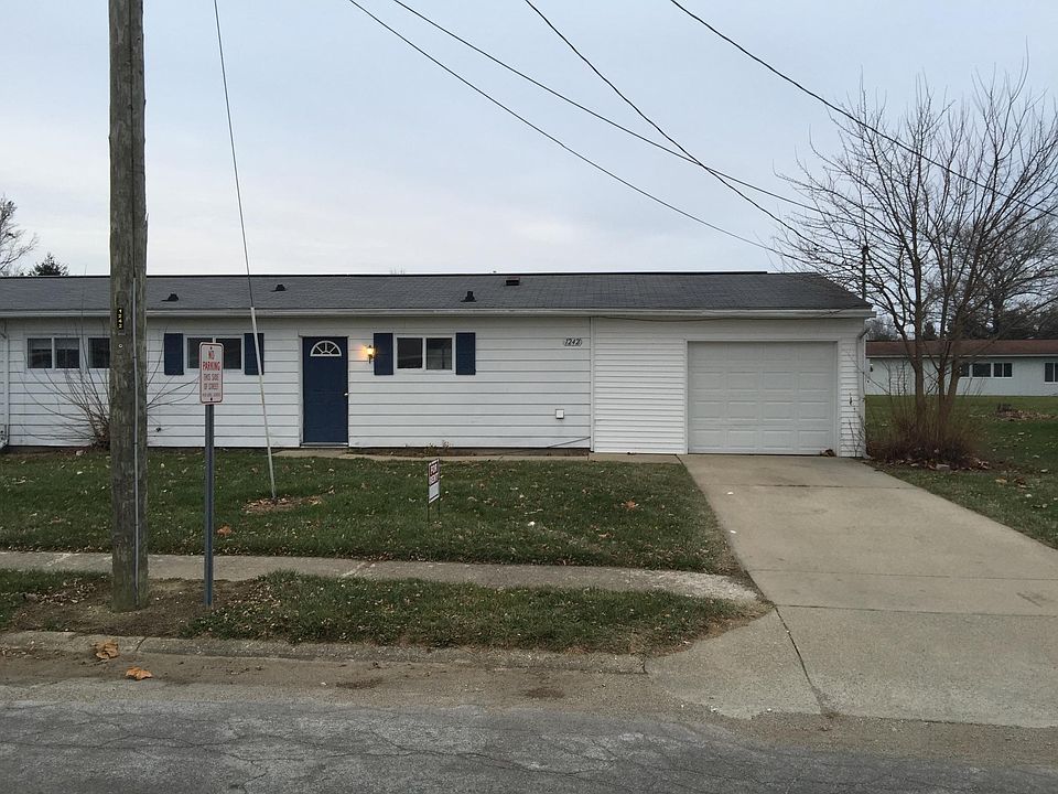 1st image of 1242 Chanute Ave