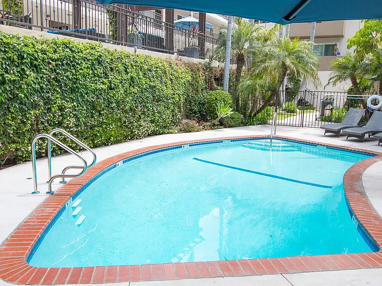 Villa Bonita Apartments — Photo 5