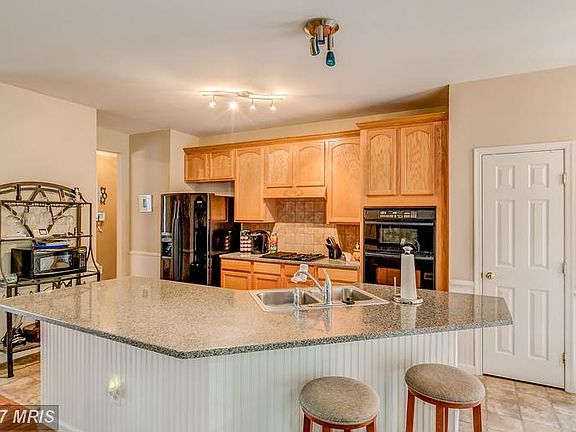 3rd image of 47116 Sorrel Dr