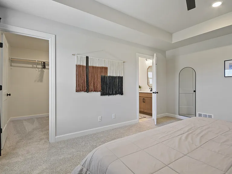 2335 N Traveller Dr — Photo 24