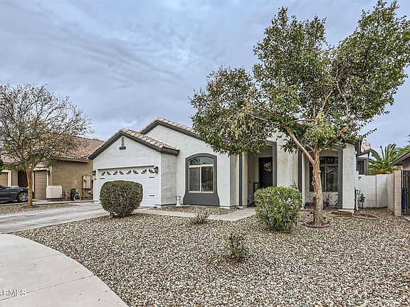 2nd image of 2308 W Fawn Dr