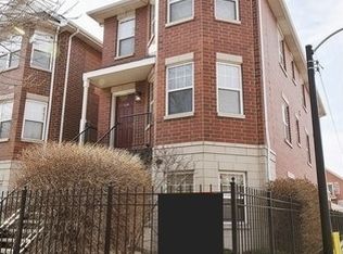 1158 N Howe St #B, Chicago, IL 60610