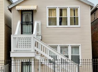 304 W 30th St, Chicago, IL 60616