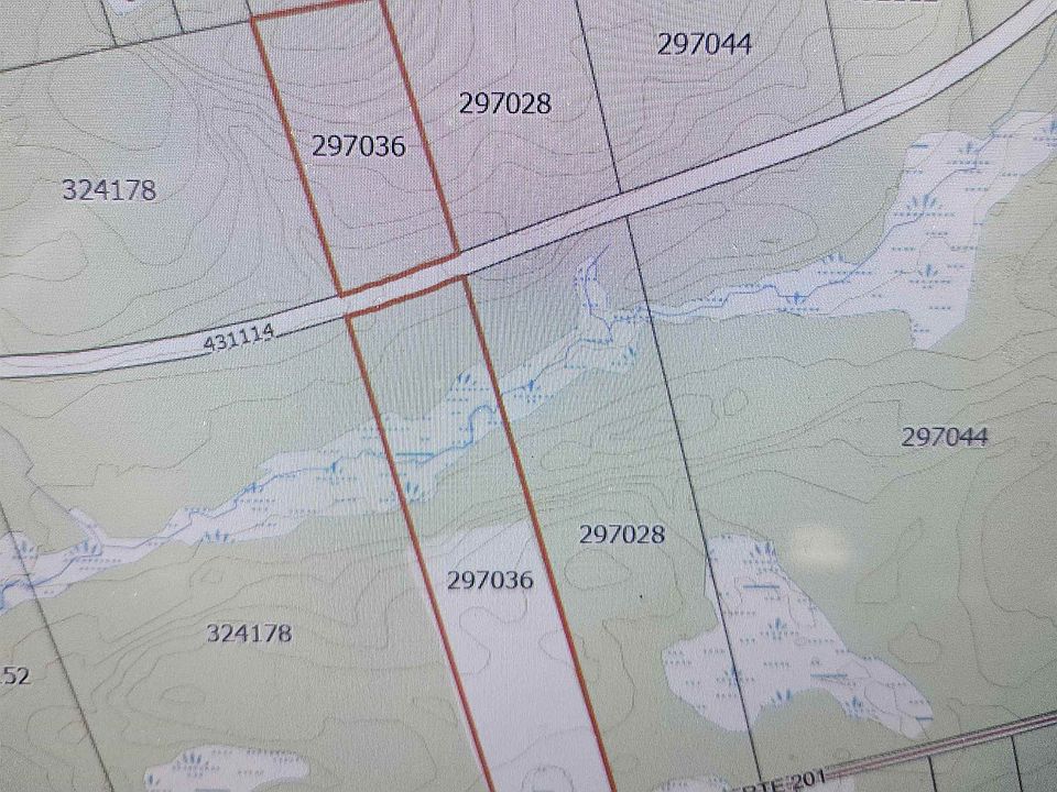 2nd image of Acreage Greys Rd