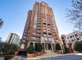 3435 Kingsboro Rd NE, Atlanta, GA 30326