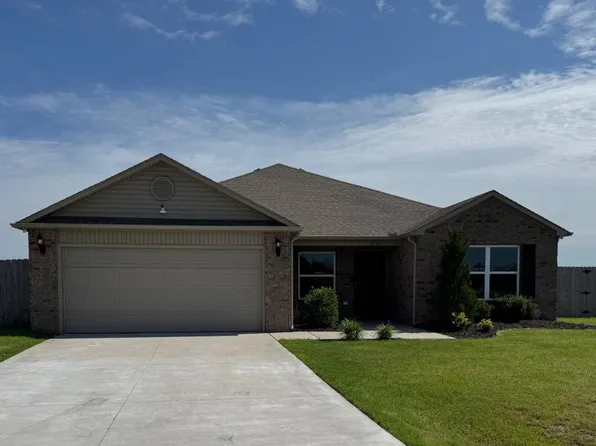 42161 Max Henry Dr, Shawnee, OK 74804