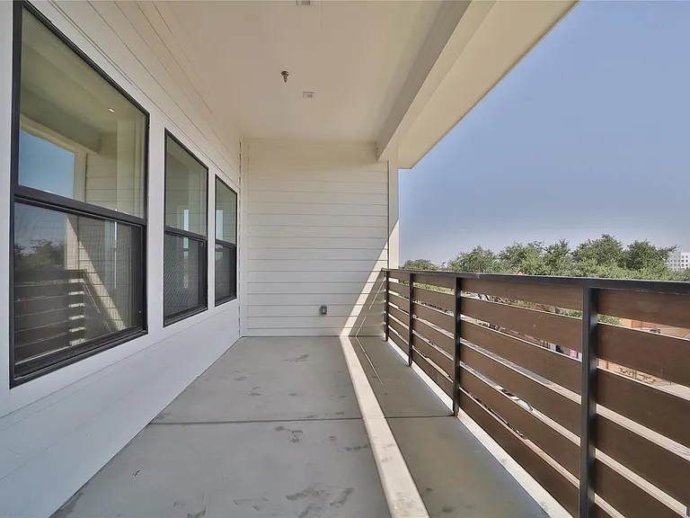 The Fairmount at Magnolia — Photo 10