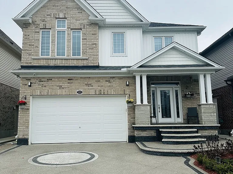 305 Sedgewood St — Photo 1