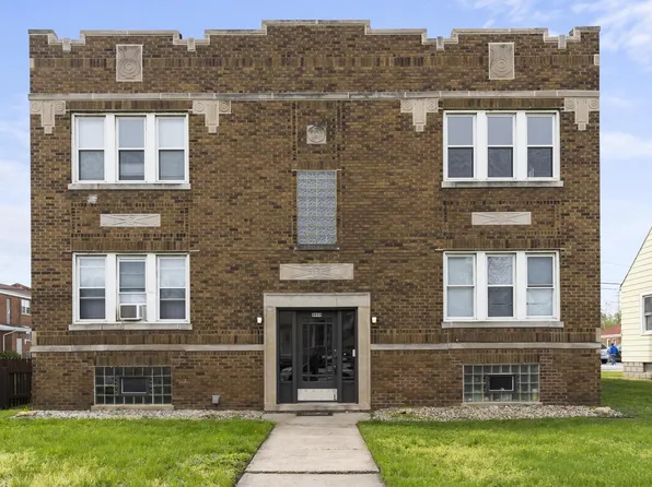 2650 164th Pl, Hammond, IN 46323