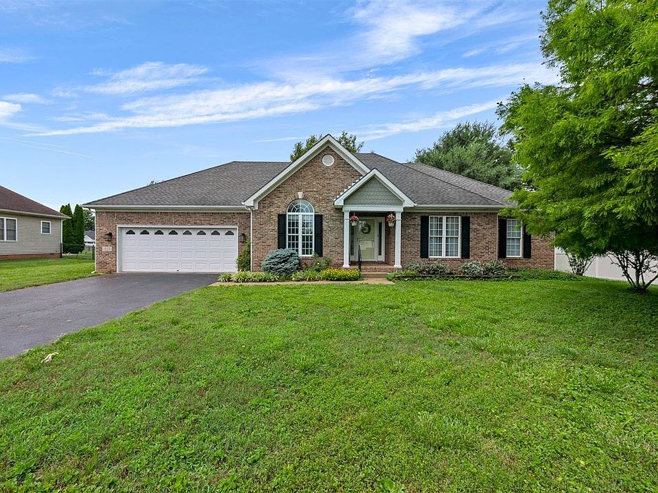1st image of 511 Greenridge Dr