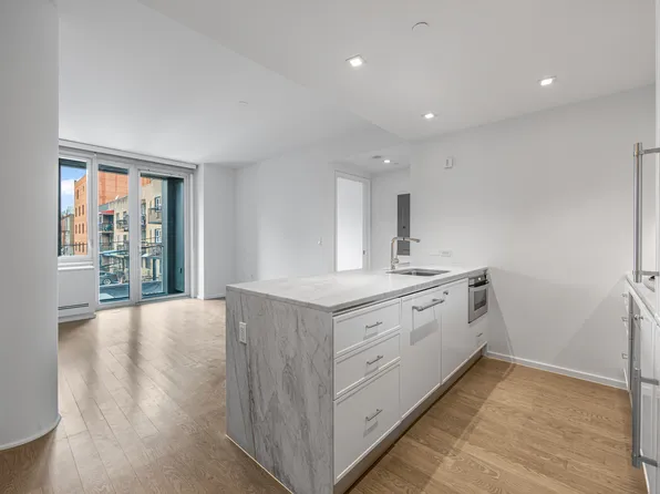 202 Eight Street image 1 of 19