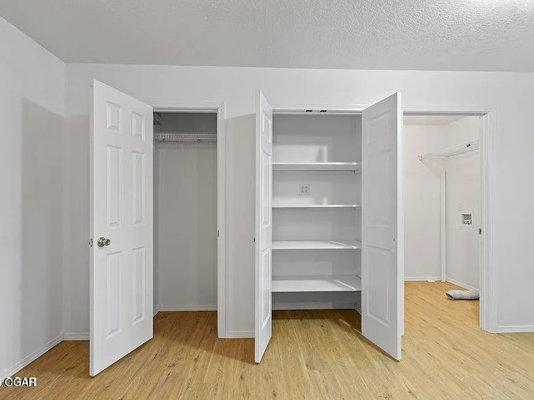 1177 E Amber Dr — Photo 11