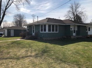 425 York St N, Cannon Falls, MN 55009