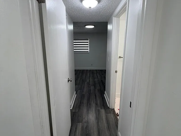 6310 Newtown Cir #B5 — Photo 10