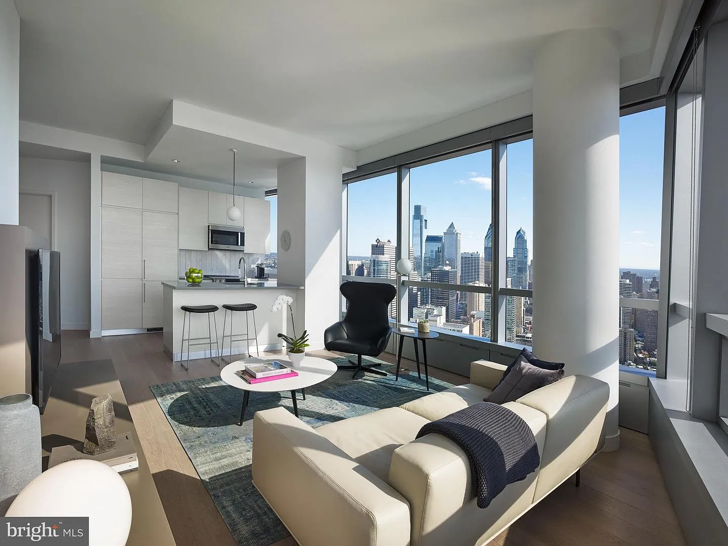 2 bed, 1125 sqft, $5,110 — Photo 3