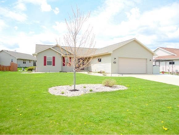 1st image of 1558 Dalebrook Dr