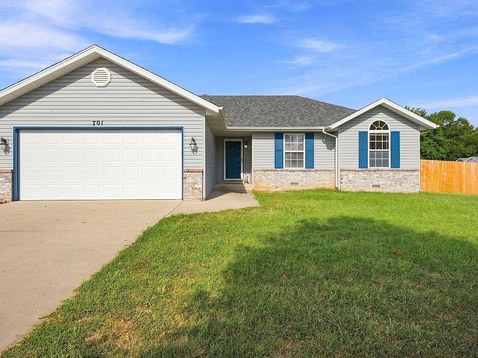 1st image of 701 Darin Lane