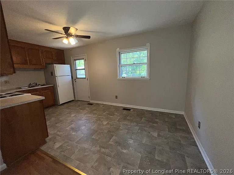 2904 Collingwood St — Photo 5
