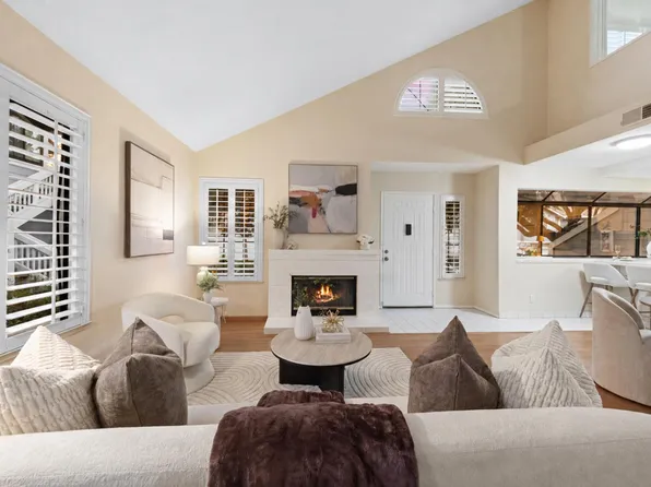 2584 Yerba Bank Ct, San Jose, CA 95121