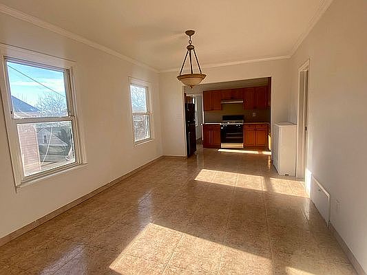 1st image of 196 Bay 25 St #2