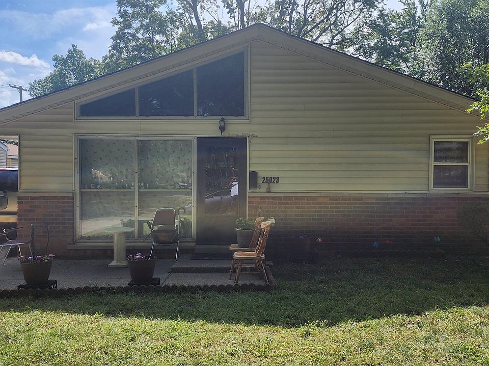 1st image of 25023 Hopkins St