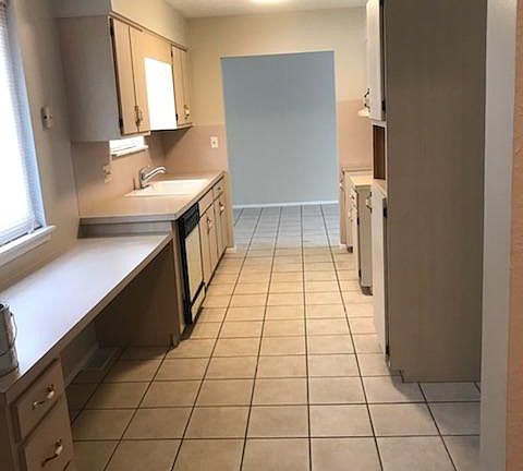 2nd image of 7856 Kitner Blvd