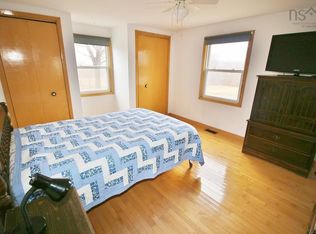 221 Peter Dugas Rd, Meteghan, NS B0W2J0