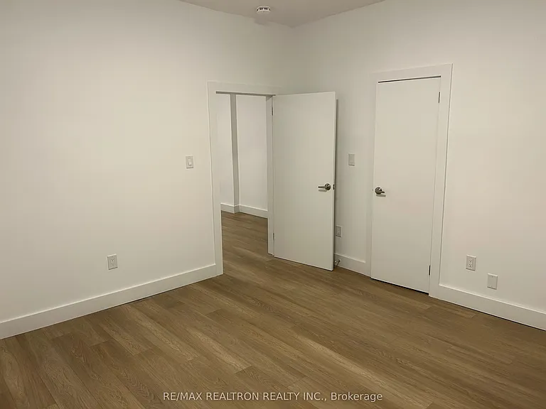 1293 Gerrard St E #1 — Photo 6