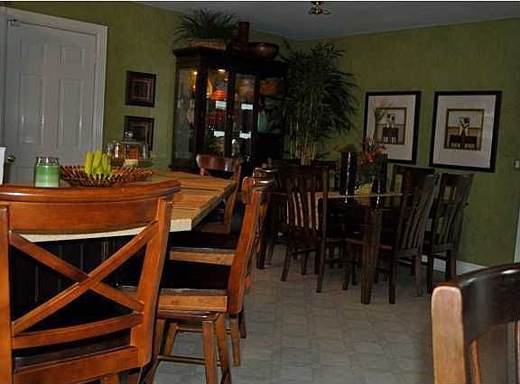 4th image of 9908 Breeze Hill Ln