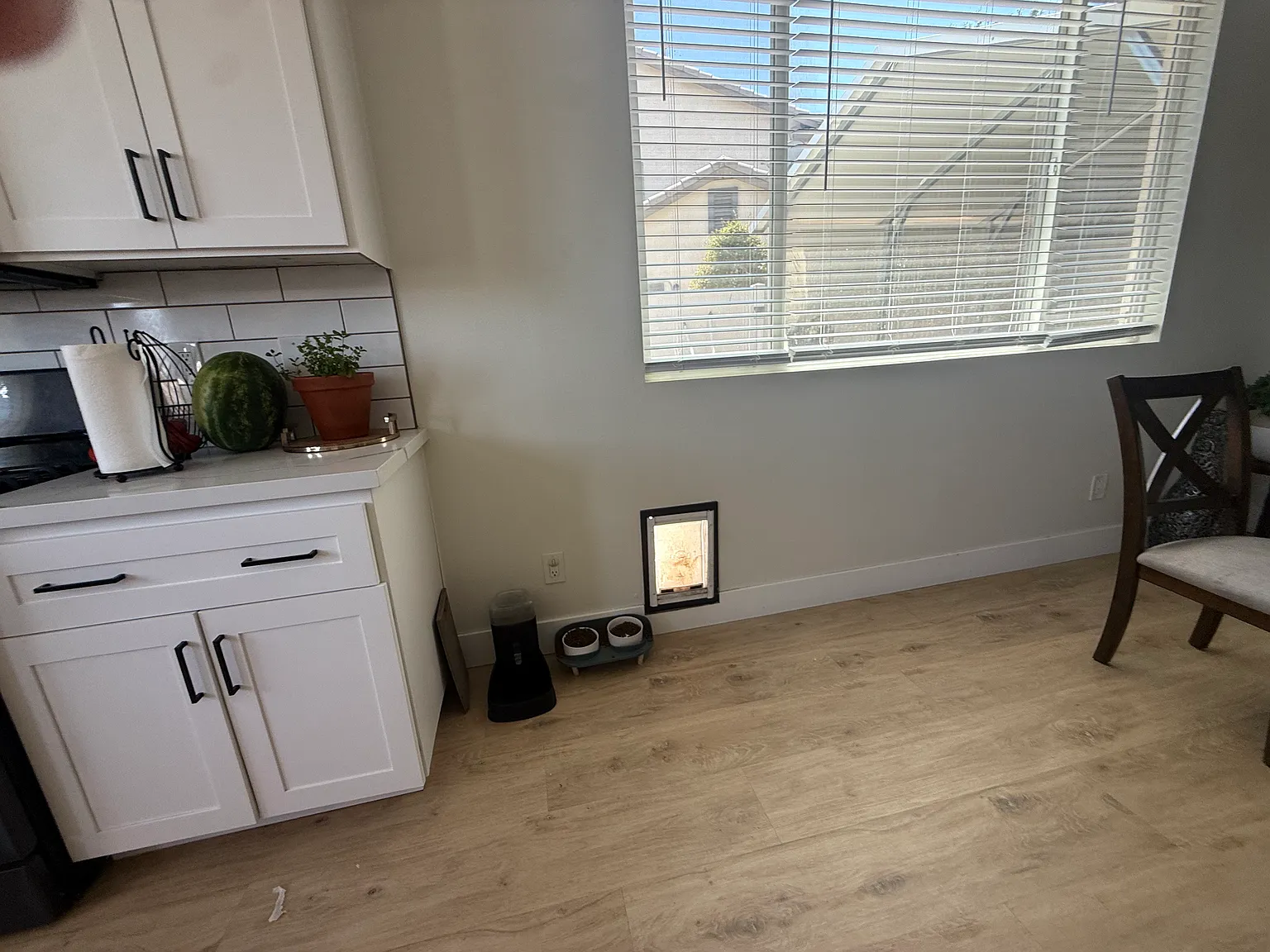 4 bed, 1377 sqft, $3,250 — Photo 4