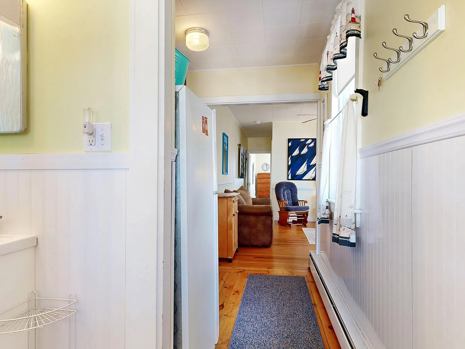 3 Durocher Ave — Photo 3