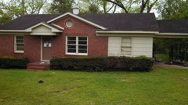 2nd image of 1142 Mary Ave