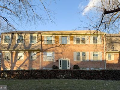 5976 Westchester Park Dr APT 202, College Park, MD, 20740