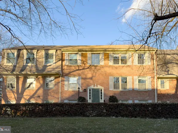 5976 Westchester Park Dr APT 202, College Park, MD 20740