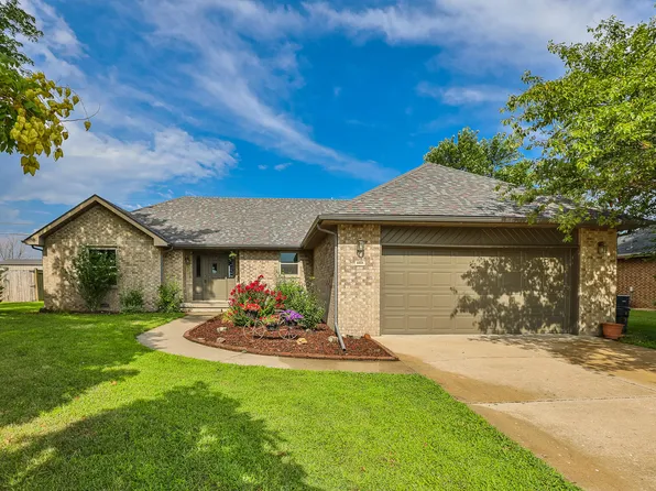 1595 S Sunset Avenue, Bolivar, MO 65613