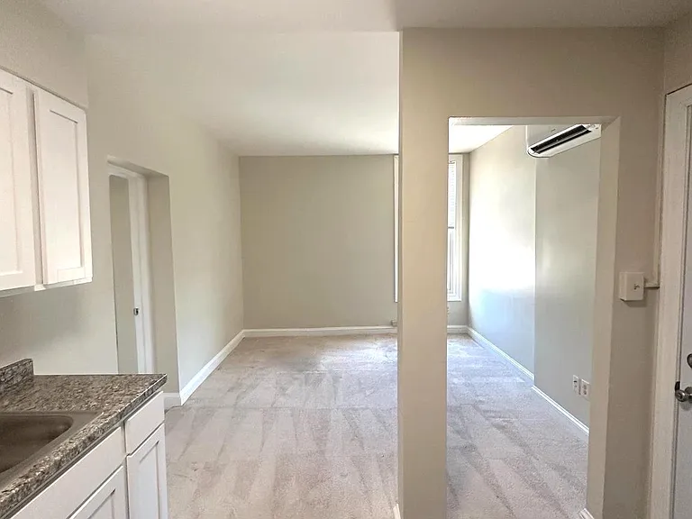 64 W Antietam St #3 — Photo 8