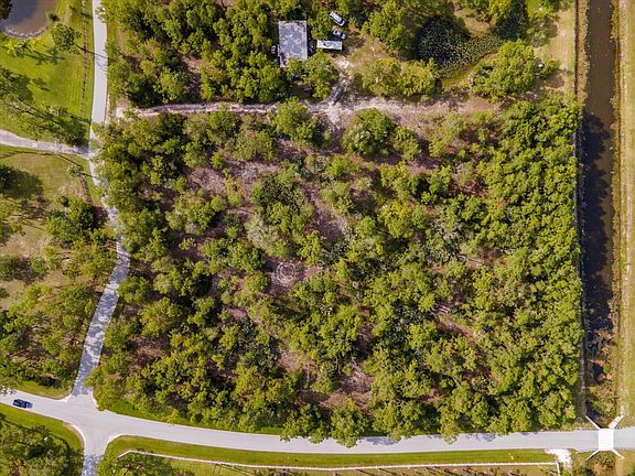 2nd image of 14600 Peace River Way