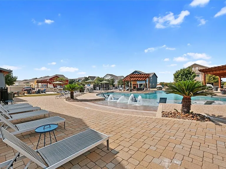 12710-101 Englemann Dr — Photo 41