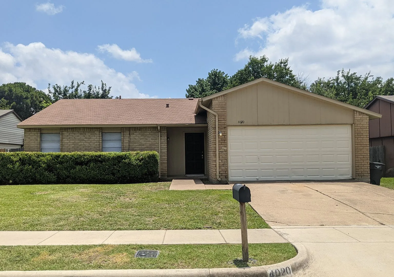 Nice updated single story home in Keller ISD — Photo 1