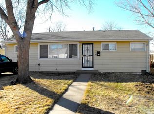 945 Nome St, Aurora, CO 80010