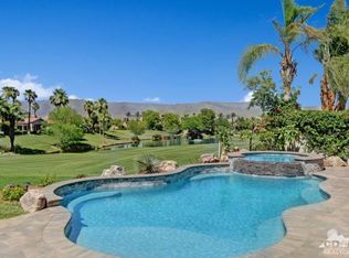 540 Gold Canyon Dr, Palm Desert, CA 92211