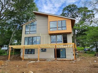 156 Gregory Island Rd #1, South Hamilton, MA 01982