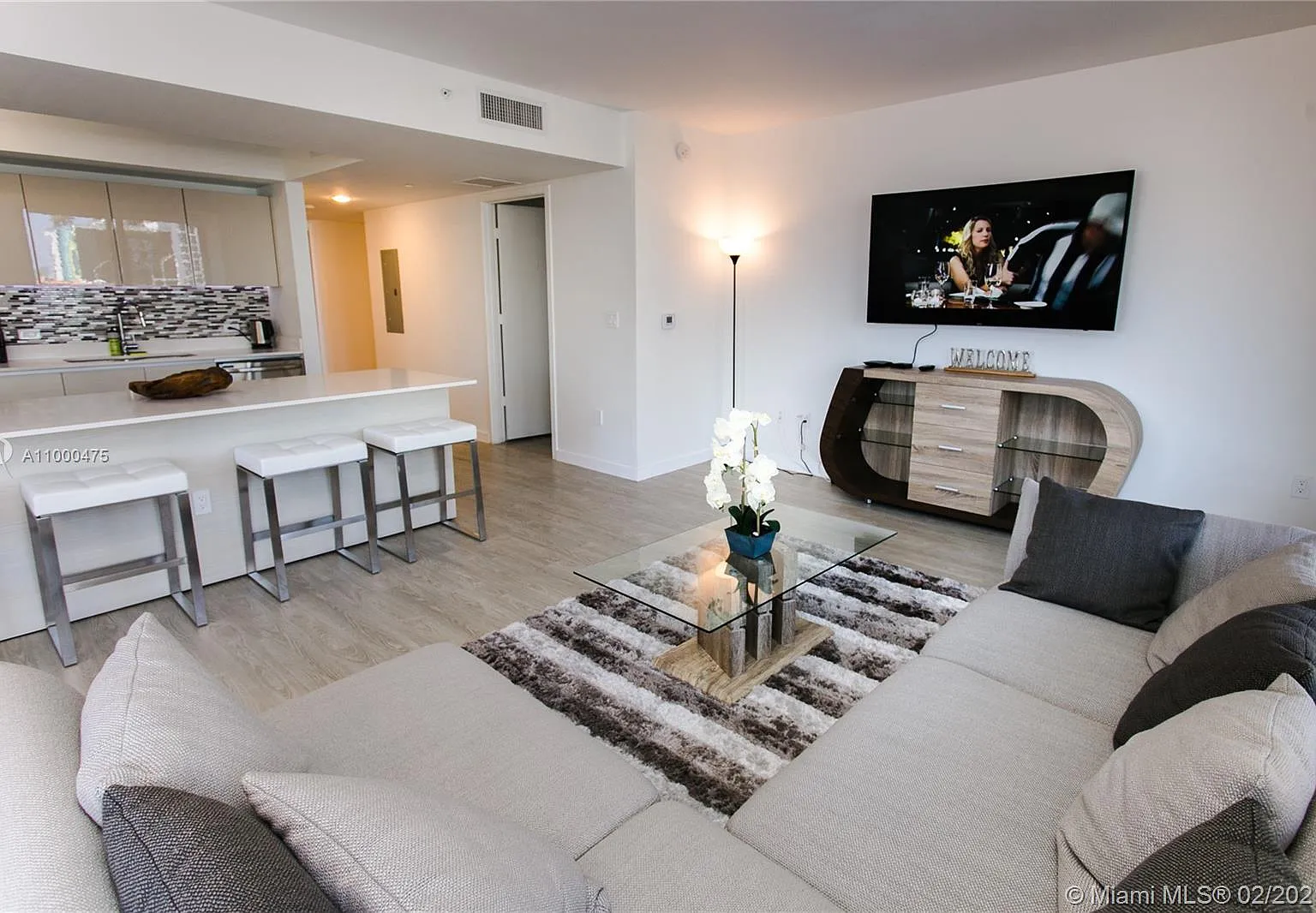 Beachwalk Condominium — Photo 2