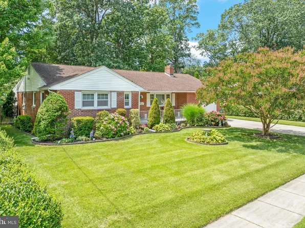 1202 Glen Ridge Dr, Glassboro, NJ 08028