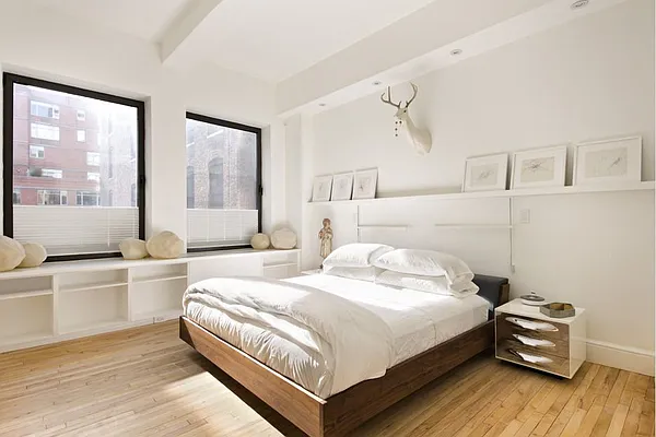 Sold by Stribling | media 4