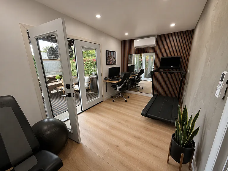 12212 N 36th Pl — Photo 10