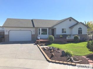 3936 E Bridgegate Cir, Ammon, ID 83406